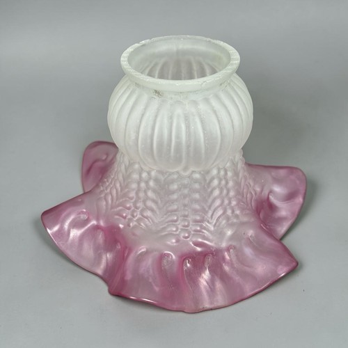 Tulipe ancienne verre - , moulé