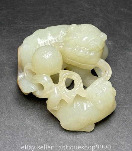 Scultura palla gioco cane