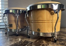 Bonghi in legno naturale serie