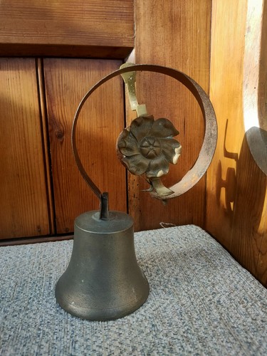 Campanello vittoriano per