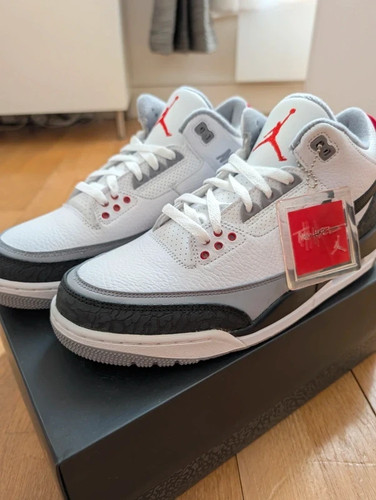 Air jordan retro - air,