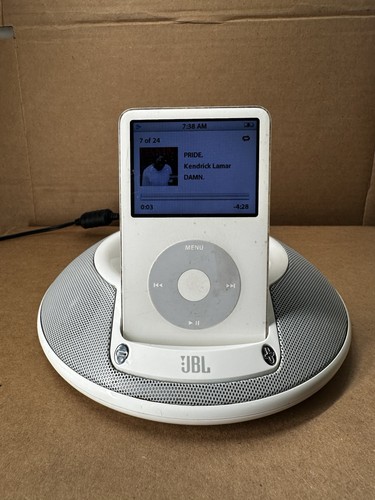 Apple ipod 30gb classic - ipod,