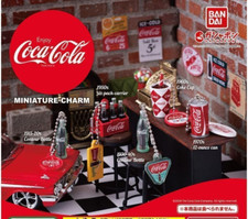 Coca-Cola Charm Miniatura Set