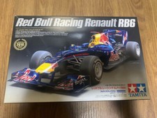 TAMIYA 1/20 Red Bull Racing Renault RB6 modellino in plastica non assemblato usato popolare