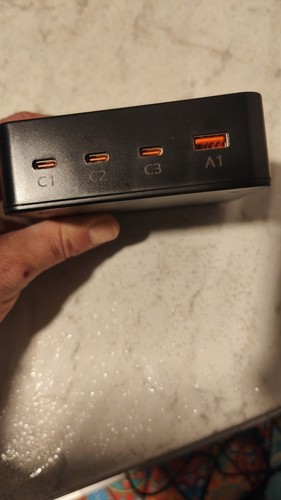 Stazione ricarica usb - di,