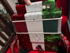 Organetto della noce - della,