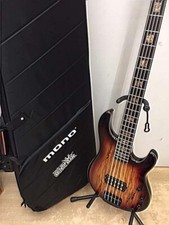 MUSIC MAN StingRay 5 35th