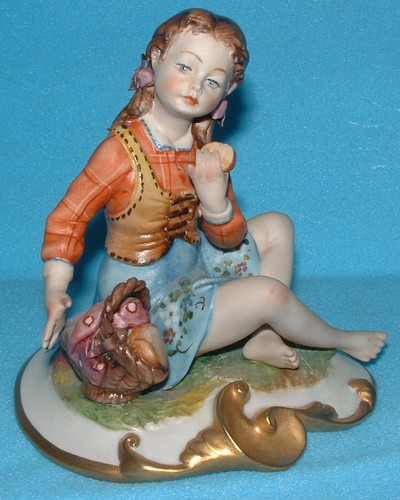 Vintage capodimonte girl - vintage,
