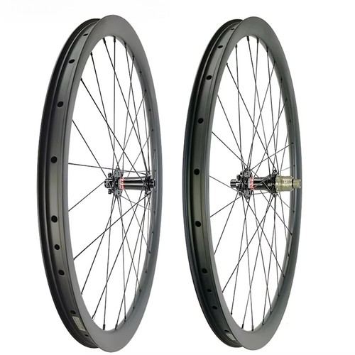 Set ruote carbonio bicicletta
