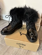 Cloud Nine Women's Sheepskin