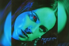 615898 Mo Danish Singer