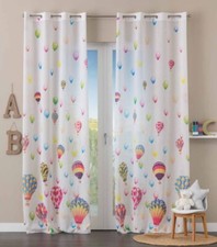 Pannello tenda con anelli per