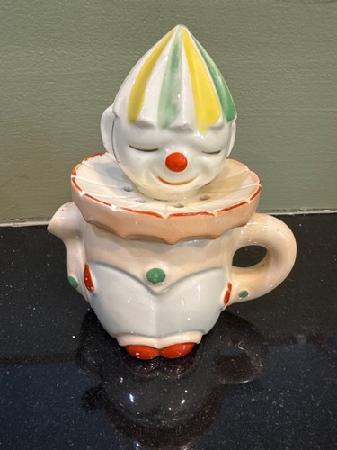 Vintage 1930s clown - vintage,