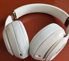 Beats by Dr. Dre Studio3