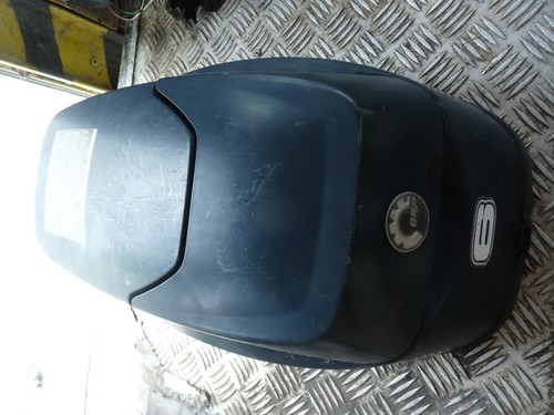 Capot moteur 6cv - capot, evinrude