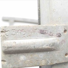 05750469 Supporto guida finestrino posteriore sx Chrysler Pt Cruiser 2.2 CRD 110