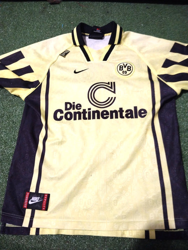 Borussia dortmund 1996 1997 - borussia,