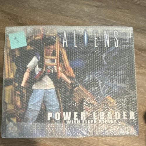 Hot toys aliens - aliens, loader