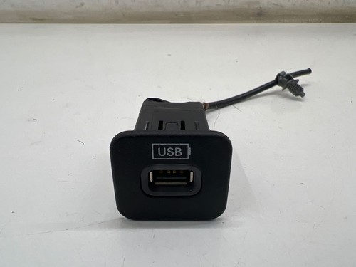 Jeep cherokee 2015 porta - 2015, usb