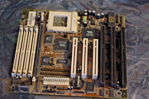 Socket scheda madre pci - at,