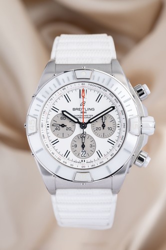 Breitling super chronomat b01 - breitling,