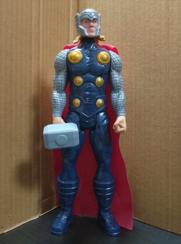 Action figure thor - action,