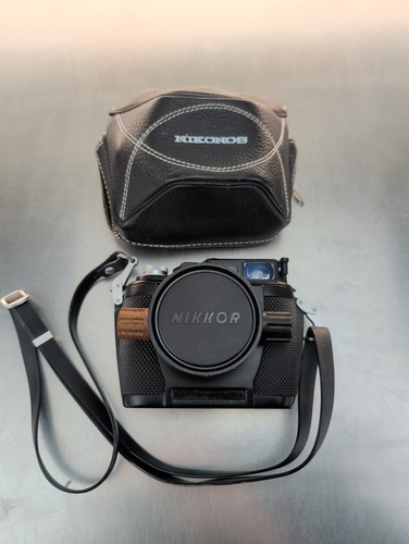 Fotocamera subacquea vintage