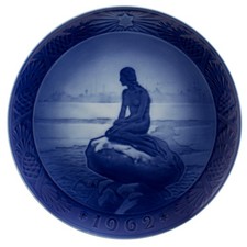 ROYAL COPENHAGEN PIATTO DI