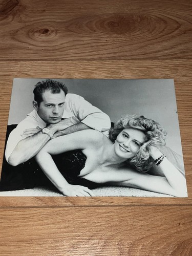 Moonlighting xmas special - -,