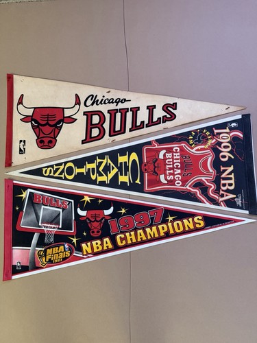 Chicago bulls pennant - 3,