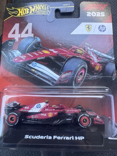 Hot wheels premium scuderia - wheels, f1