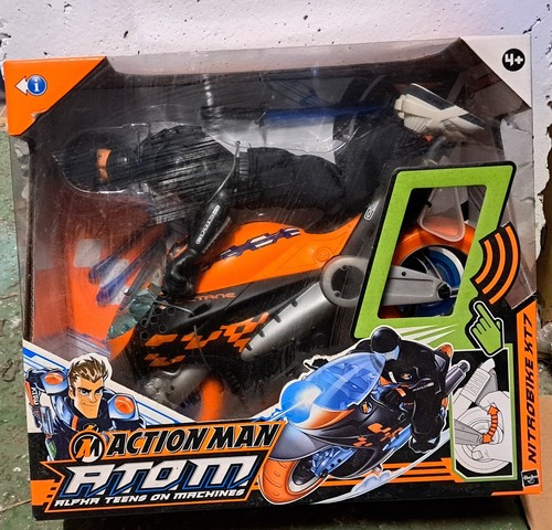 Action man atom nitrobike - action, xt7