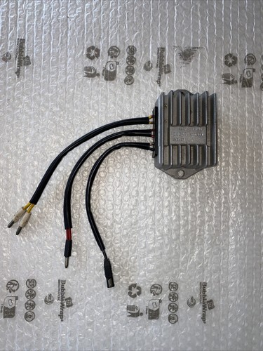 Regolatore tensione ducati - di,