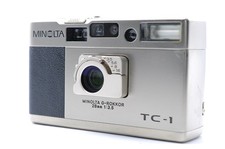 Fotocamera Minolta TC-1 TC1 punta e scatta 35 mm pellicola titanio quasi come nuova dal Giappone