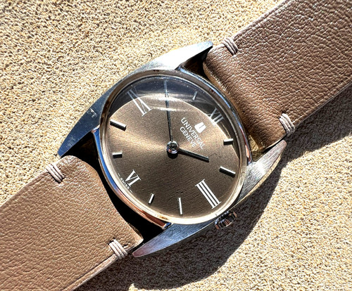 Orologio vintage universal - vintage,