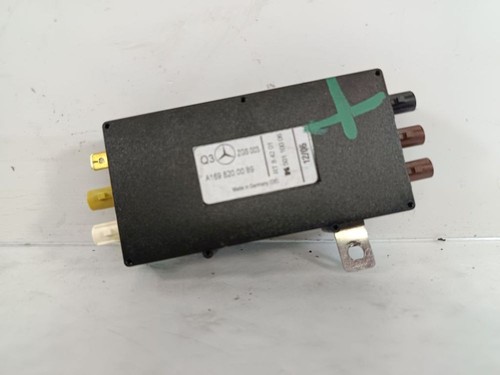 Amplificatore antenna mercedes - amplificatore,