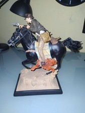 Indiana Jones su cavallo nero