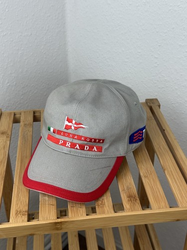 Cappellino prada luna rossa - cappellino,