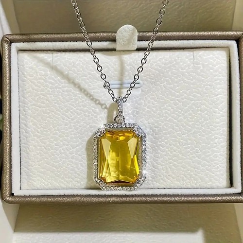 Collier chaîne pendentif