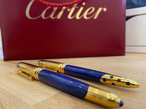 Cartier panther vernice blu - cartier,