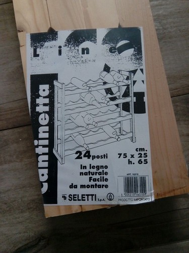 Cantinetta legno massello - in,