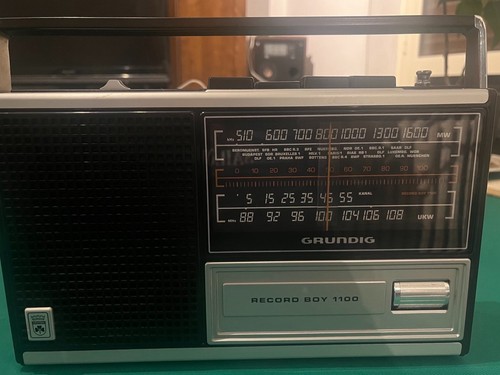 Grunding record boy 1100 radio - grunding,