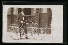 Cartolina fotografica Giovane