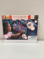 FAO Schwarz Set di Piastrelle