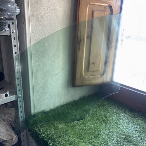 Vetro scendente sinistro