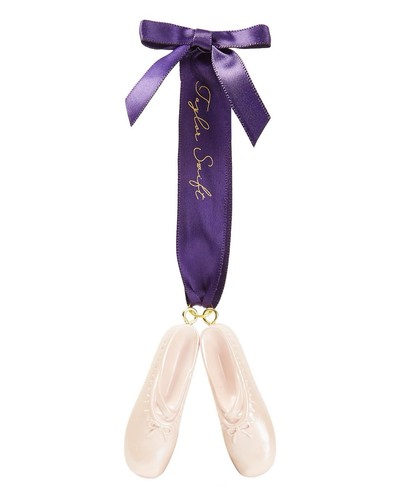 Taylor swift speak now - taylor,