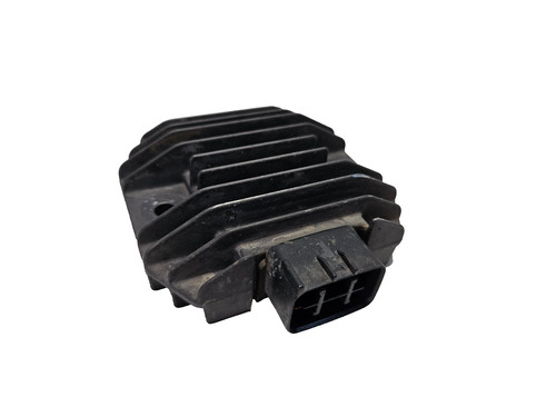 Regolatore tensione - regolatore,