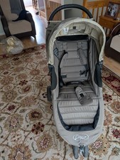 Baby Jogger City Mini  Compact