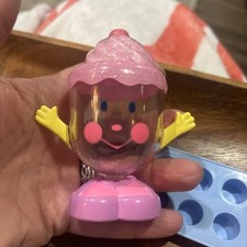 Vintage Cherry Merry Muffin