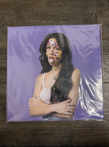 Olivia rodrigo sour - rodrigo,